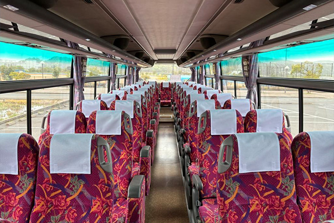 貸切バス大型車